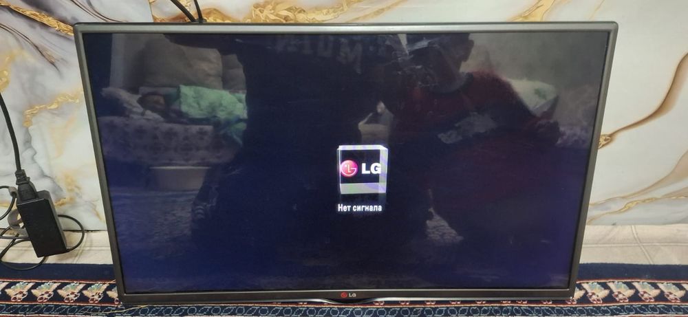 Продам телевизор