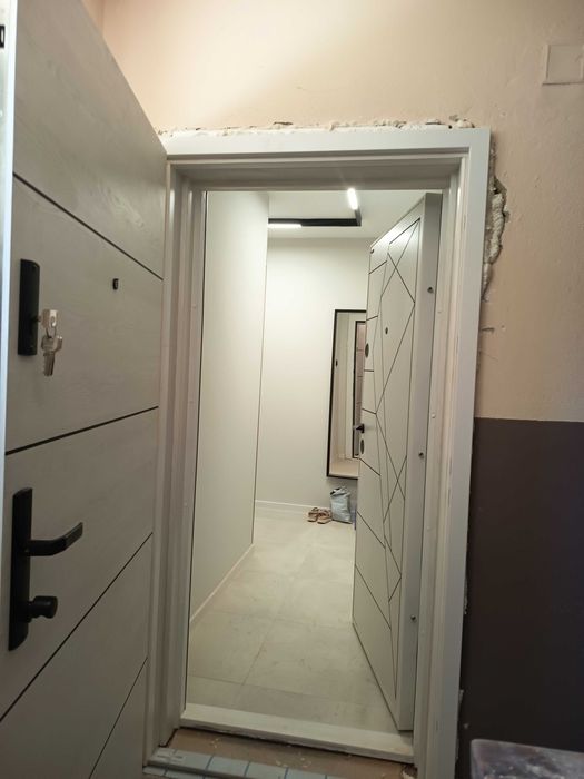 Монтаж на врати входни и интериорни,монтаж на ламинат.