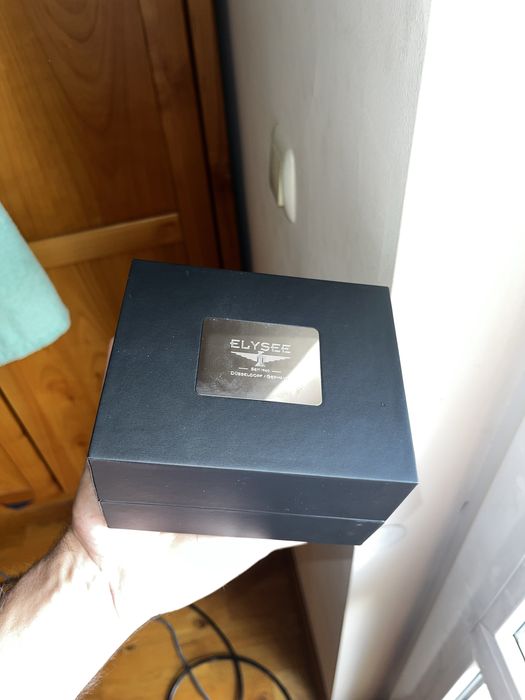 Автоматичен часовник