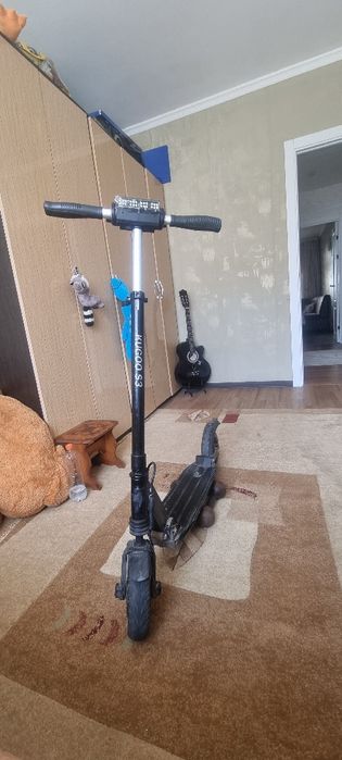 продам электросамокат б/у