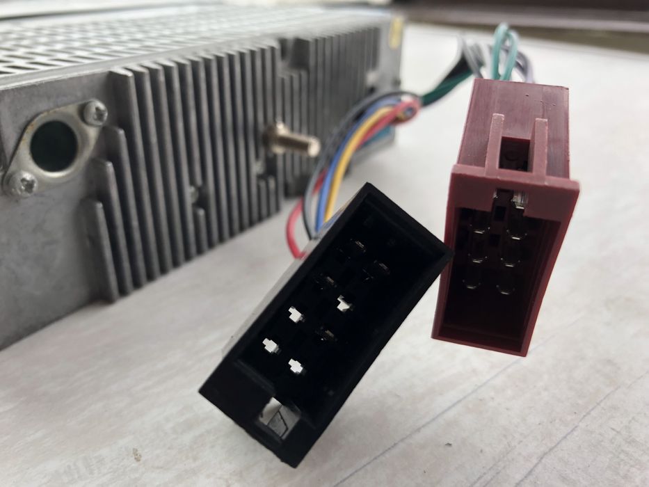 Касетофон за кола АEG