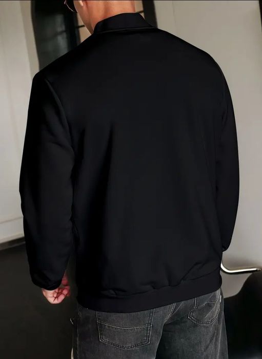 Продаю одежду...