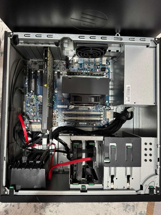 HP Z440 Workstation- E5-1620 v3 - Quadro M4000 8GB - 32GB RAM