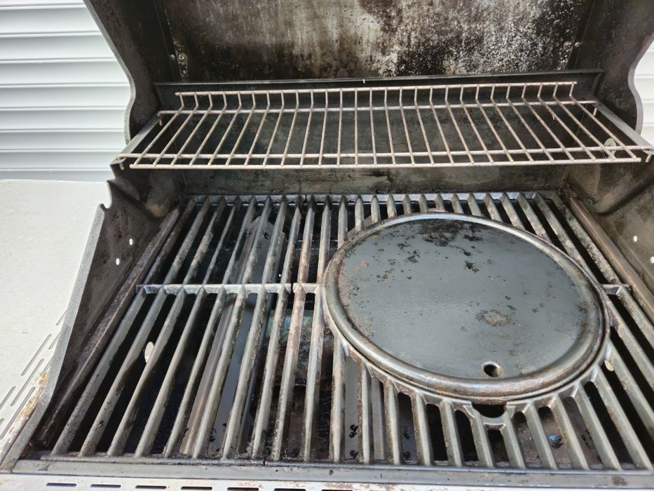 Професионално барбекю на газ