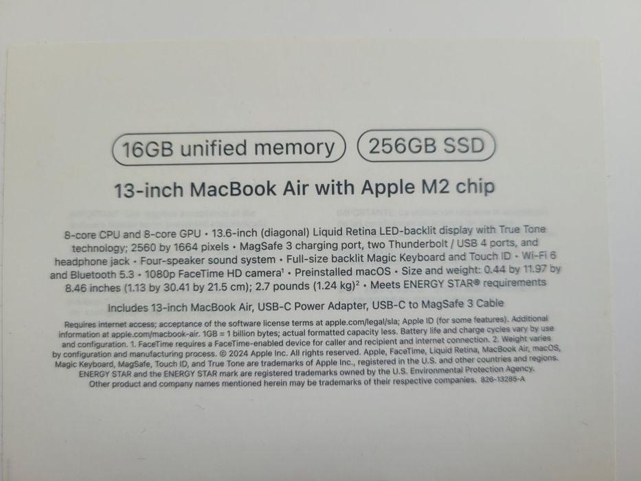 Продам MacBook air M2 16/256
