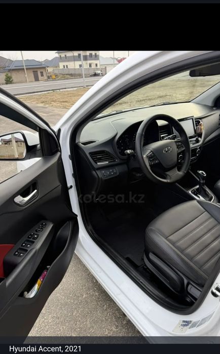 Продам Хундай акцент 2021г