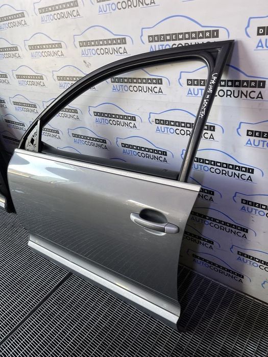 Usa Stanga Fata Porsche Cayenne Facelift 2007 - 2010 SUV 4 Usi GRI LM7W (1060)