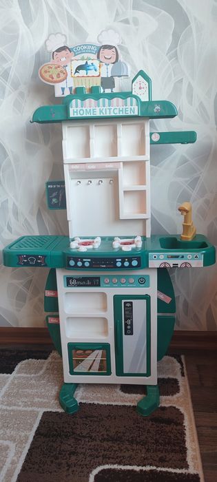 Кухня детская для девочки