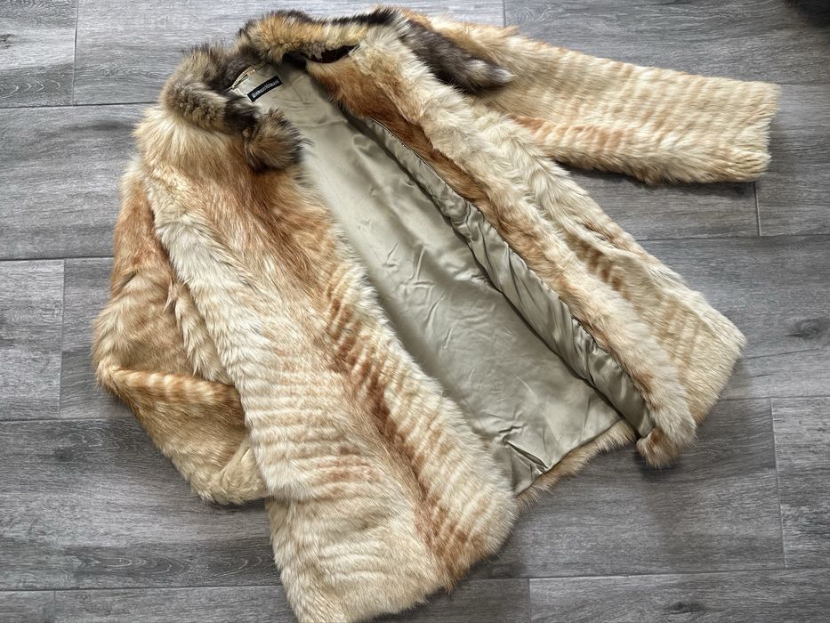 Haina de blana naturala de vulpe