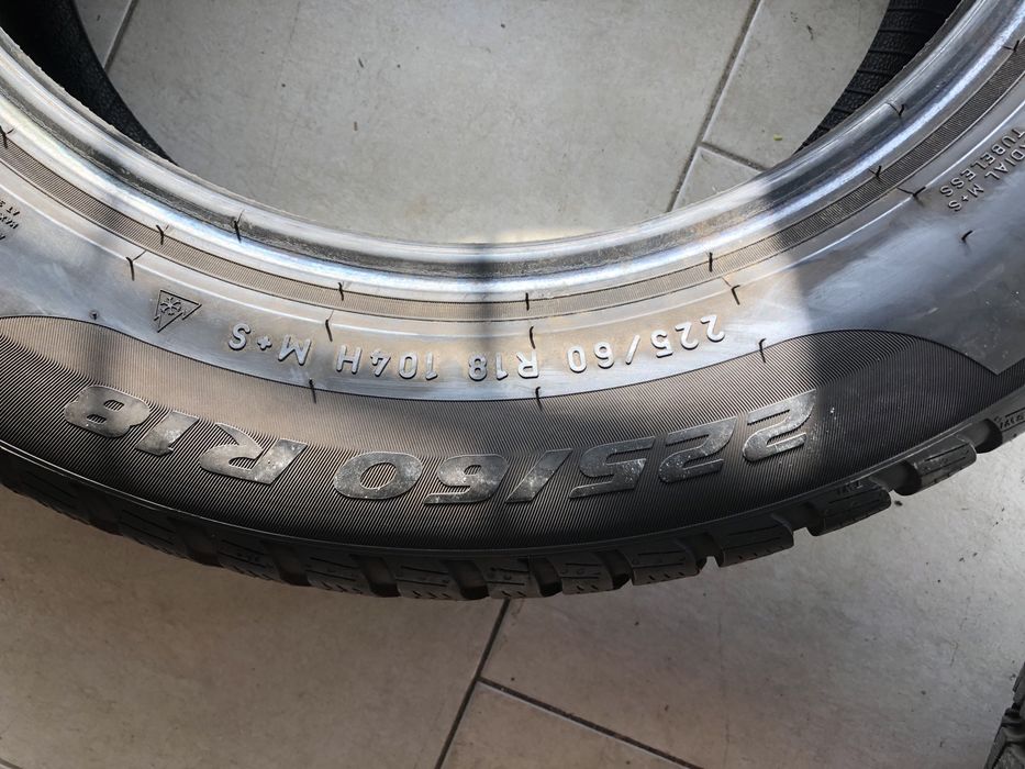 Зимни гуми Pirelli Sottozero 3 225/60/18 2бр