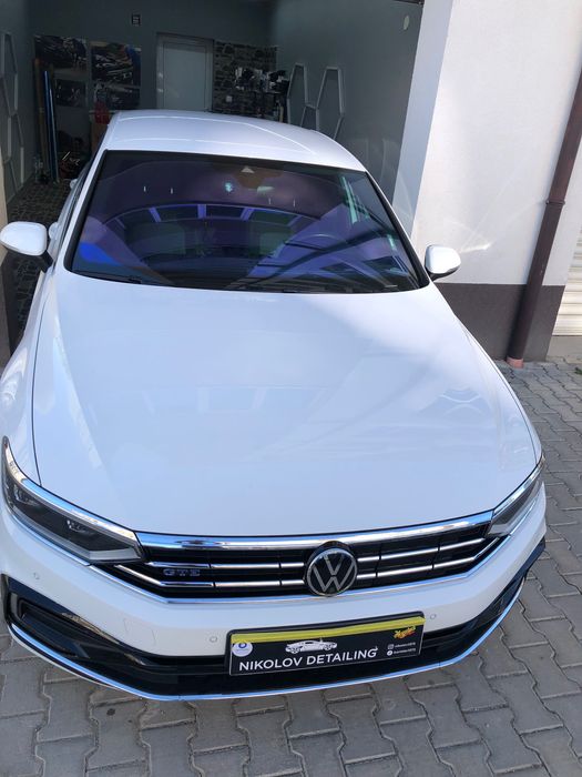 Затъмняване на автомобилни стъкла . PPF фолио на фарове , полиране