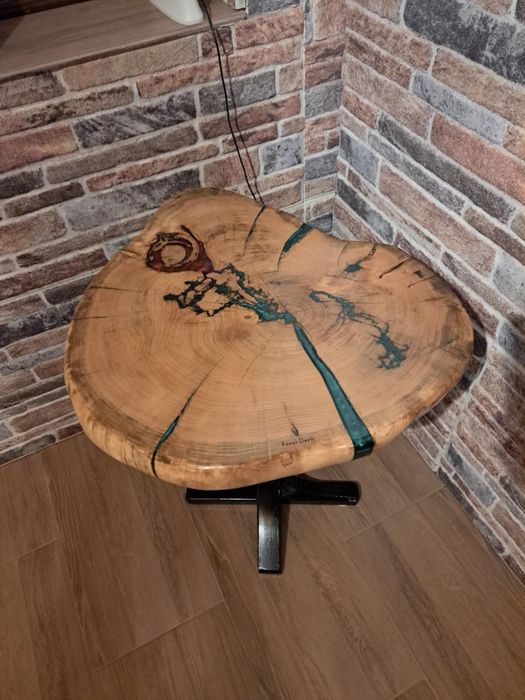 Masuta de cafea din lemn de cires