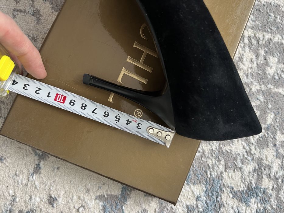 Туфли на шпильке