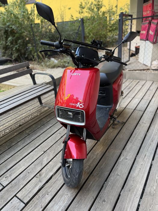Vând Scuter Electric