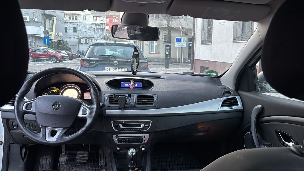 Vând Renault Megane 2012