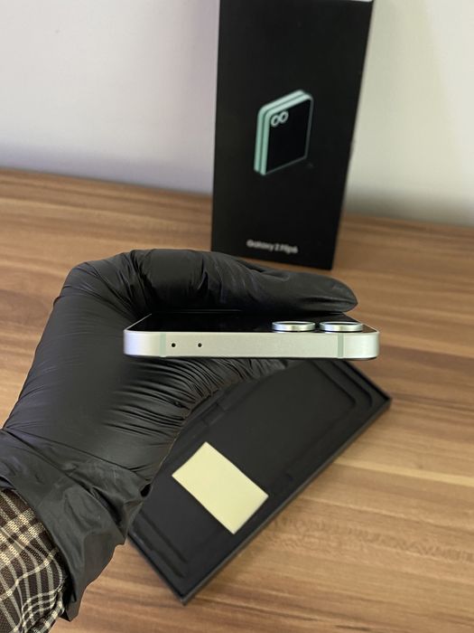 Samsung Z Flip6, 256 GB, Mint, Ca nou, Cod produs: 0157