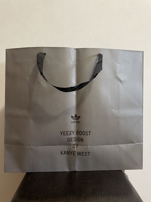 Yeezy 350 V2 Dark Salt - Marimea 42
