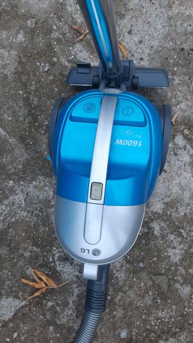 Продам пылесос  Lg