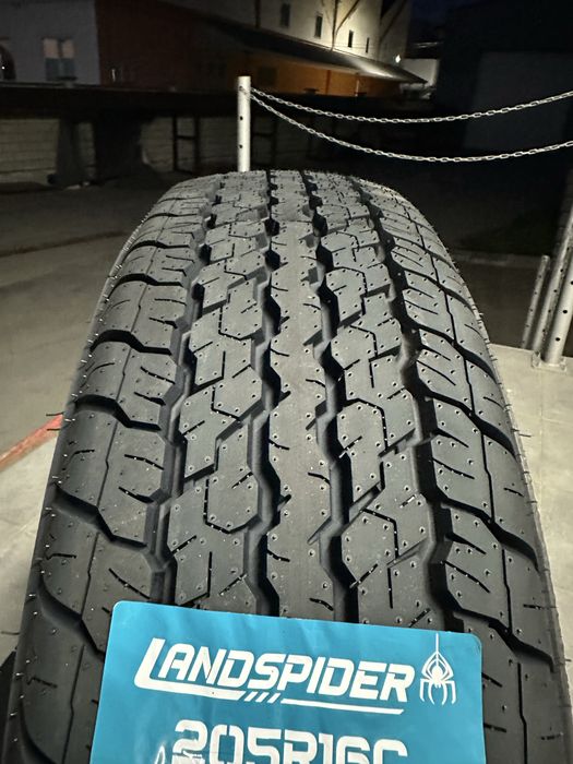 Нови джипови гуми LANDSPIDER GRANDTRAXX A/T 205R16C 110/108S БОРД 20516C 2058016