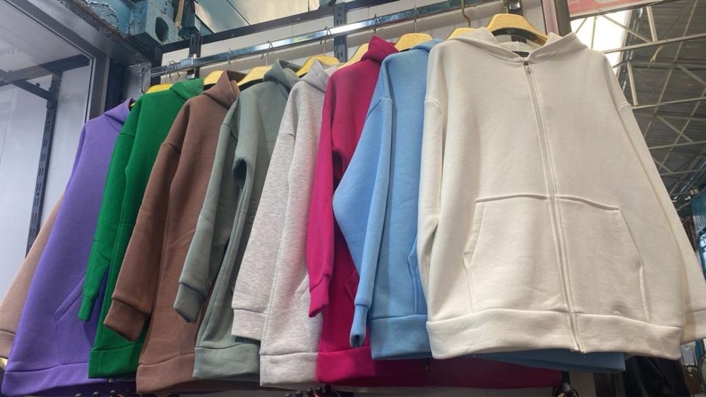 Спортивные костюмы