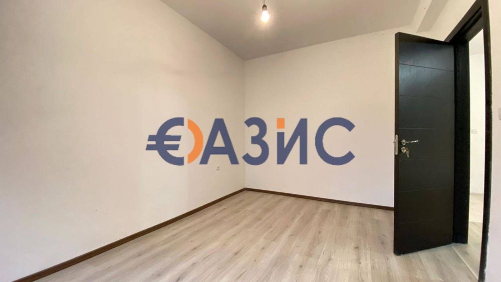 Продава се Двустаен апартамент в Приморско - 59 кв.м за 675 €/кв.м - Снимка #2