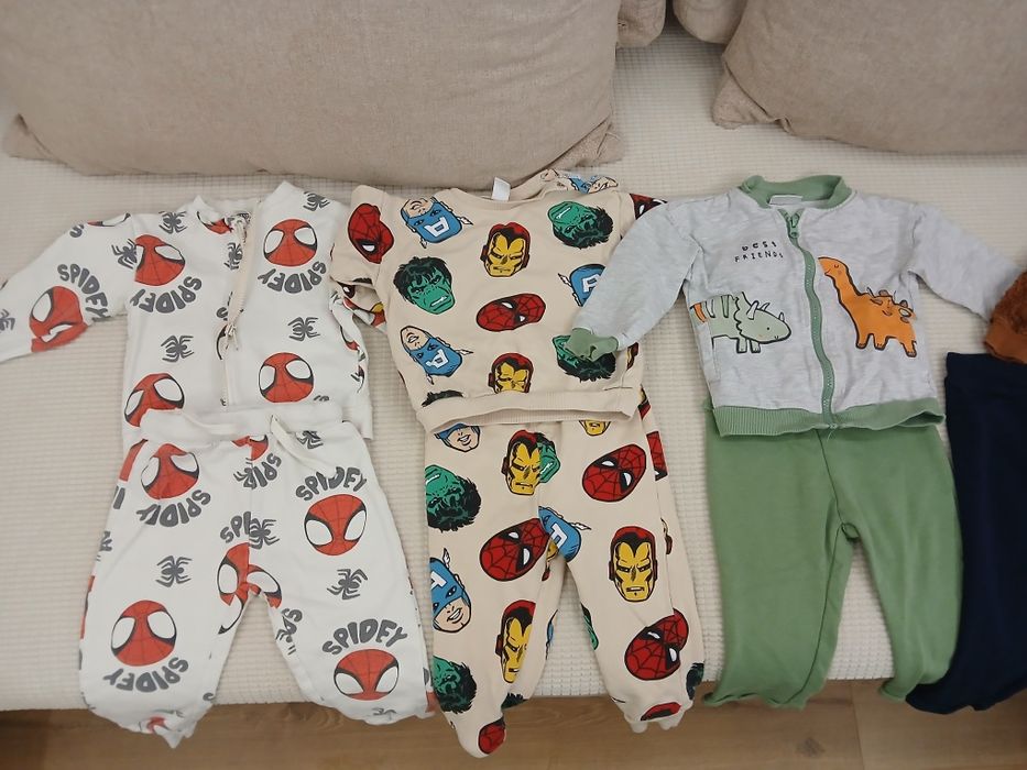 Лот дрешки за момче, отговарящи на р-р 80см