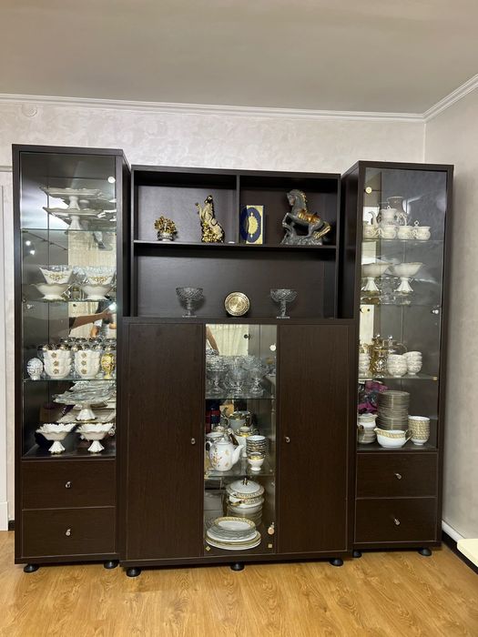 Стенка в отличном состояний