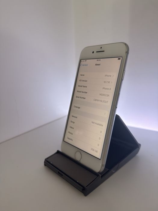 vand iphone 8 256gb