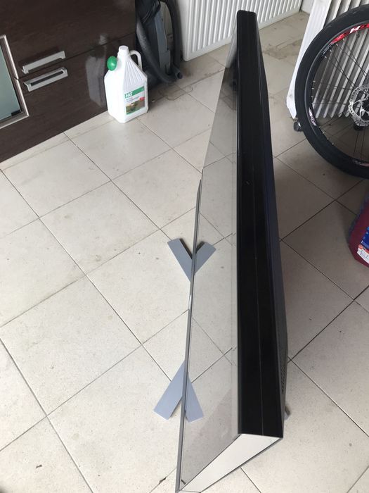 Televizor LOEWE Individual 40 selection Full-HD + DR