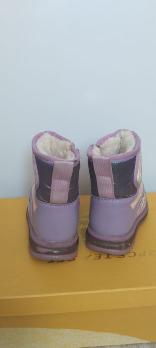 Продам зимние сапожки