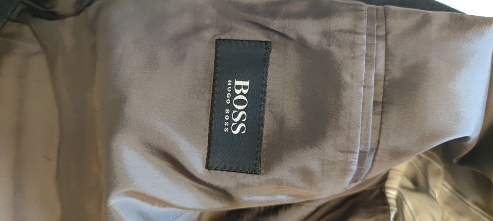 Sacou Hugo Boss mărimea L