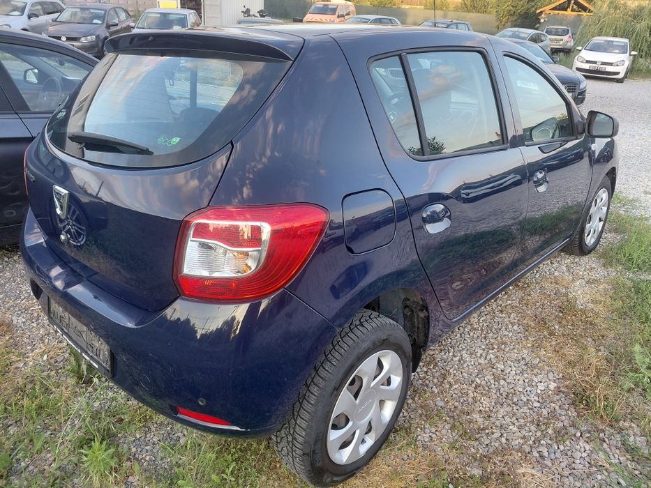 Dacia Sandero 2015