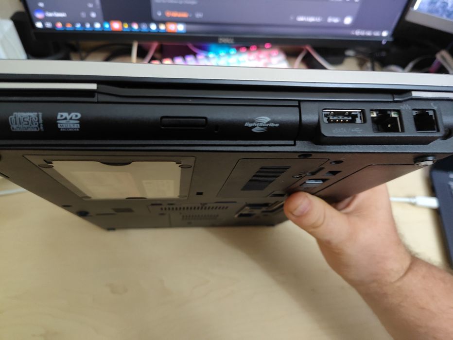 / Ноутбук HP бу с тачбар как у эппл