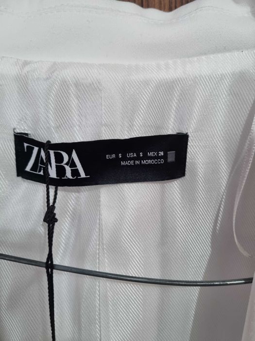 Уникални Ново дамско сако Zara