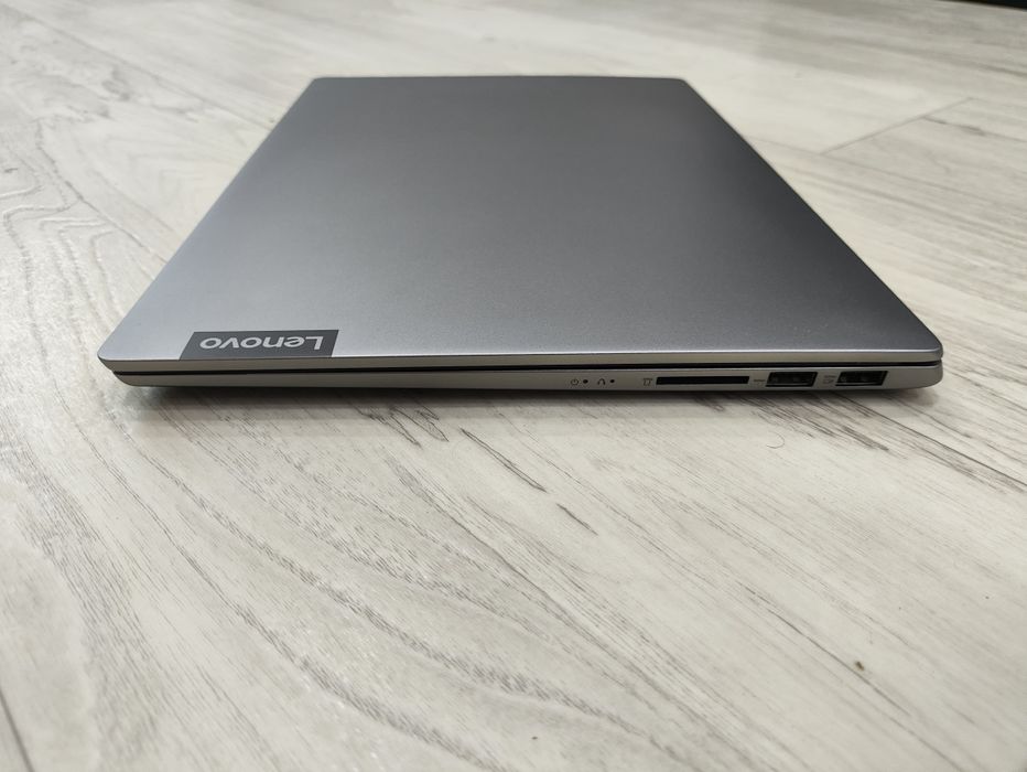 Lenovo IdeaPad S340 Ryzen 5