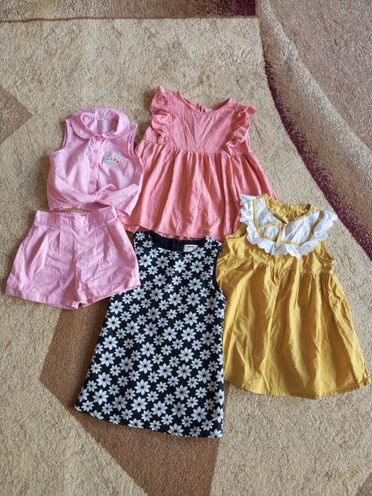 Вещи и обувь на девочку 2-4 года.