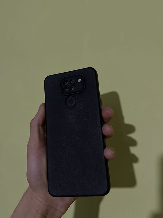 Продам Redmi Note 9 срочно