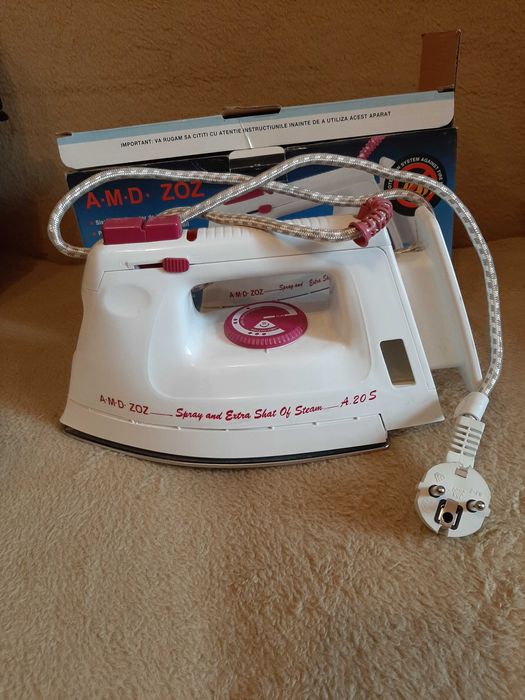 Fier de calcat AMD ZOZ A-20S 1200W , Talpa Inox , 0.3L , Alb/Roz