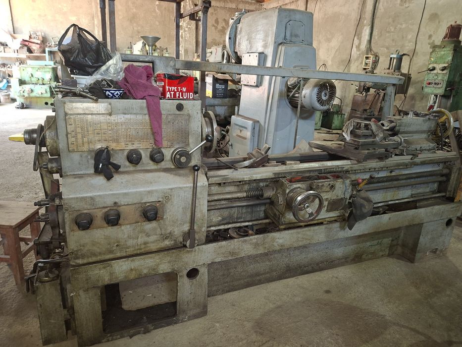 Продается токарный станок 16к20 удлинненый 1.5 м