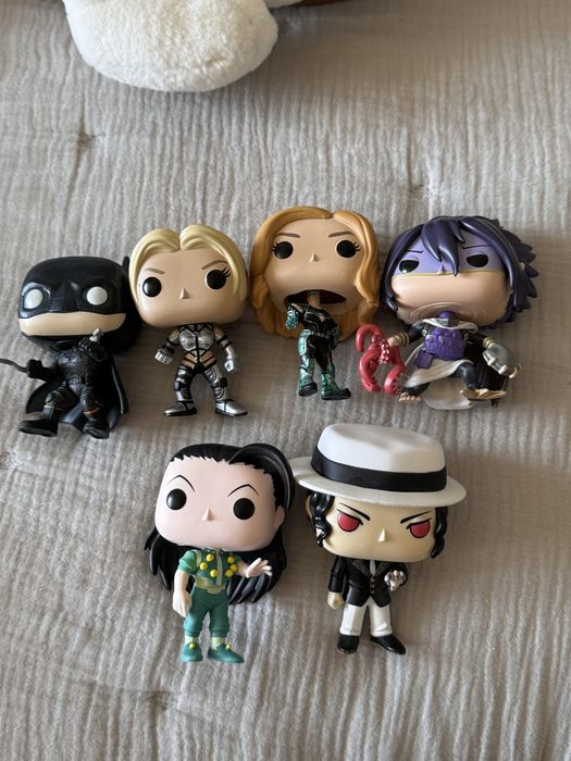 Фигурки Funko Pop.