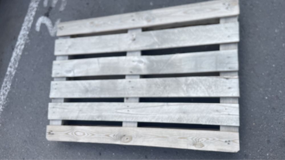 Поддоны деревянные. Различных размеров