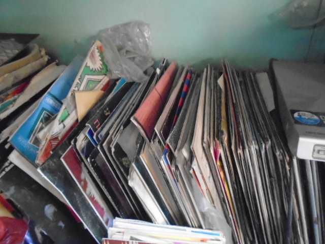 виниловая  пластинка  "Сборник  советской  эстрады" (СССР)