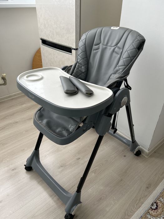 Стол для кормления