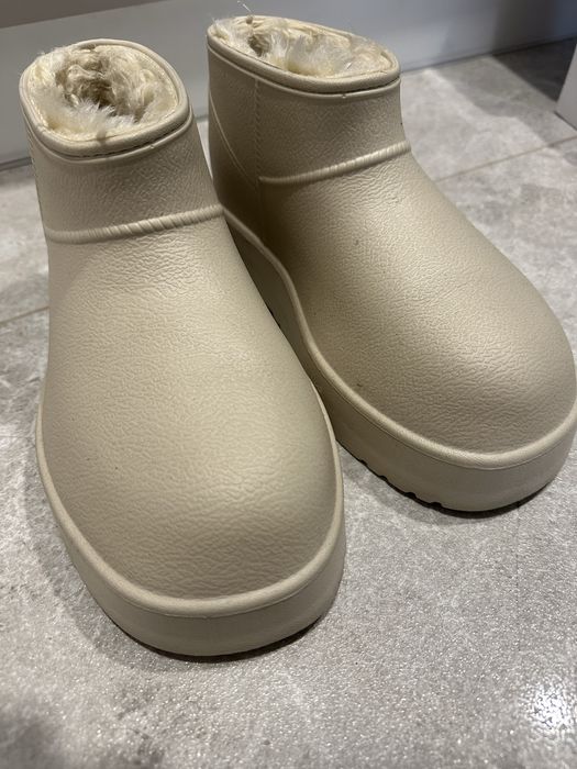 Нови Гумени ботуши с подплата вътре