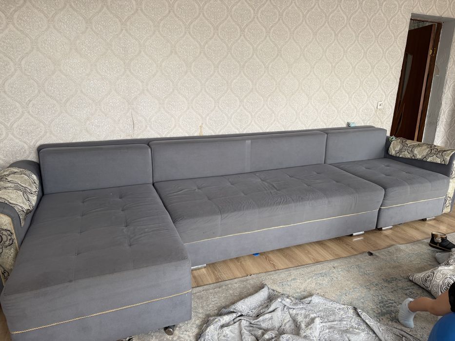 Диван чистый новый