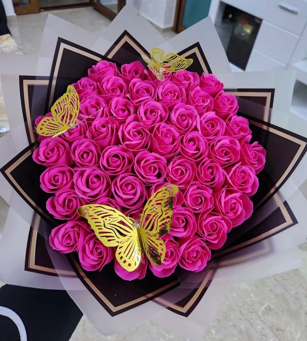 Buchete trandafiri de sapun