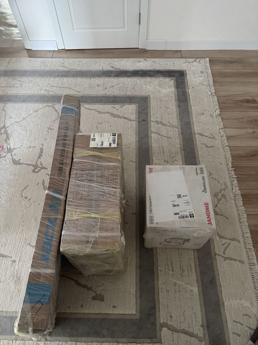 Оверлрк, швейная машина