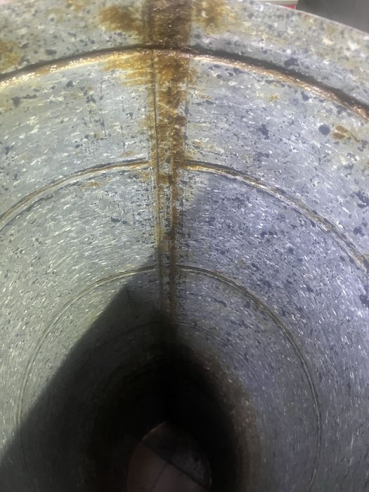 Чистка вытяжкий.