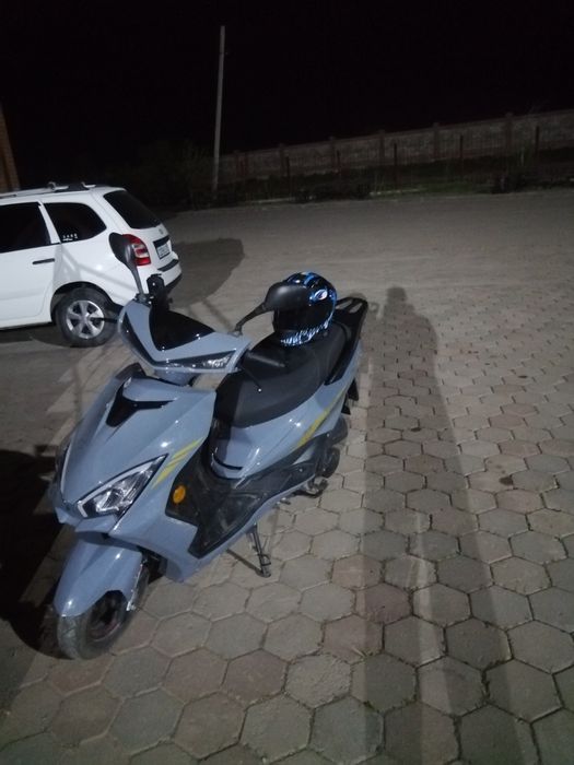 Продам скутер м10