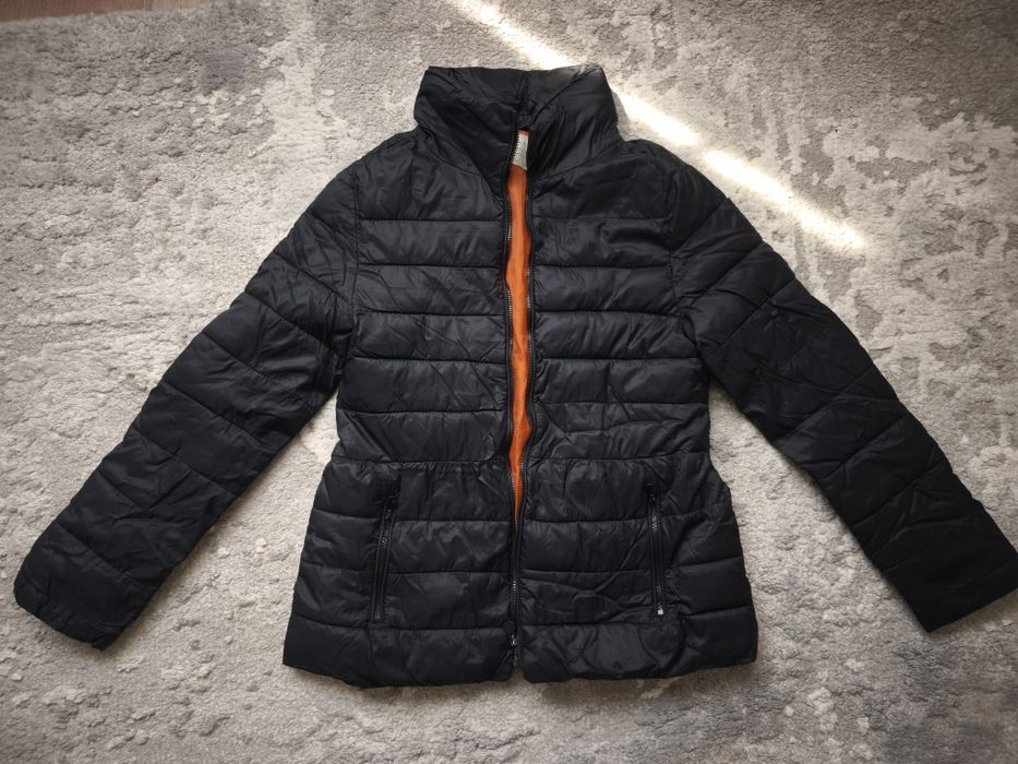 Куртка, тренч, пальто на девочку